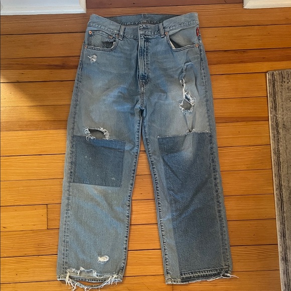 Women's High Rise Distressed Blue Jeans - Picture 1 of 4